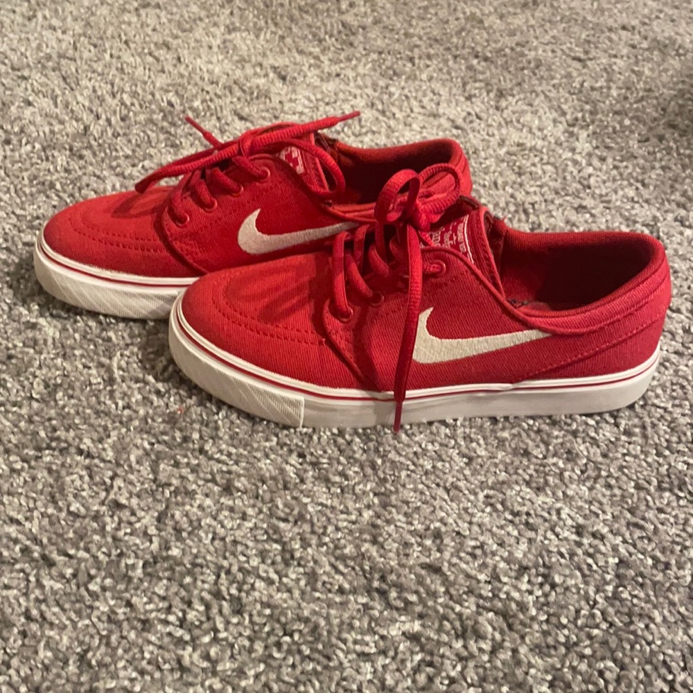 Nike Janoski